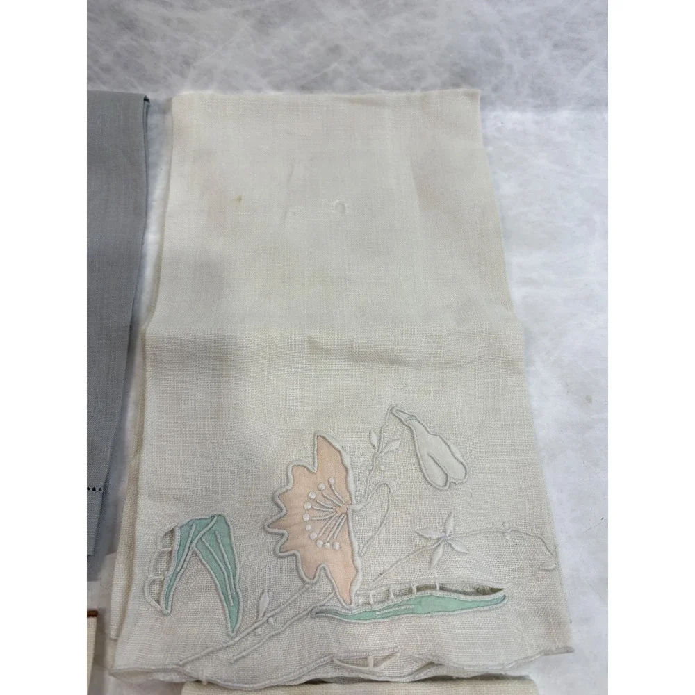 Vintage Embroidered Napkins Lot of 4 Floral Butterfly Wheat Linen Cotton